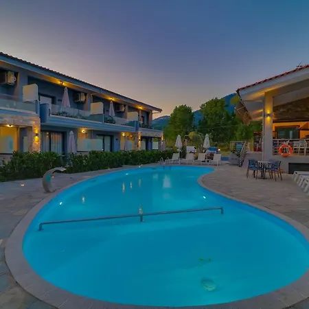 Aparthotel Theros & Chrisi Ammoudia