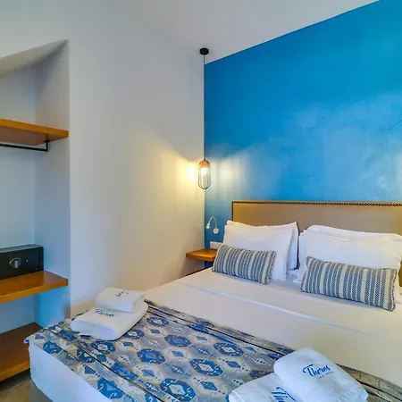 Theros & Aparthotel 4*