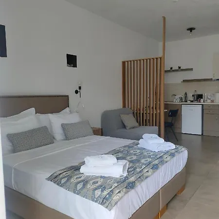 Aparthotel Theros & Chrisi Ammoudia