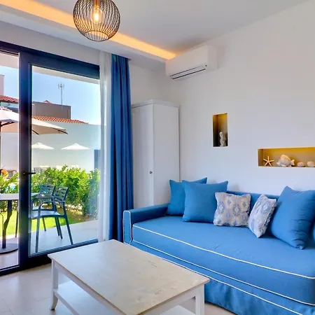 Theros & Aparthotel 4*