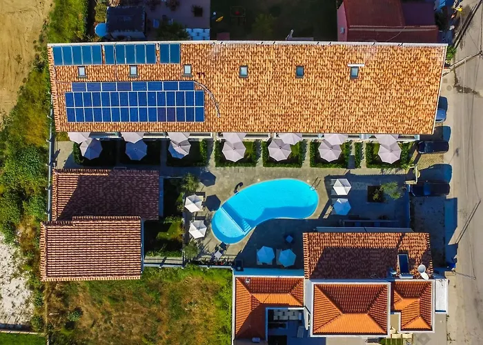 Theros & Apart-hotel 4*