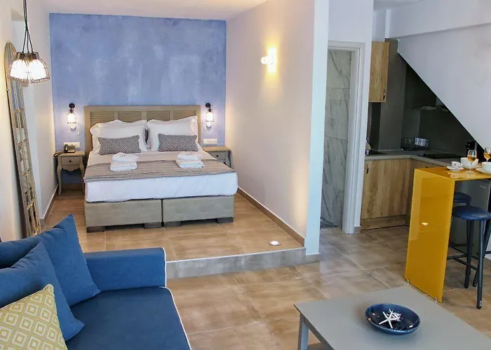 Theros & Apart-hotel 4*