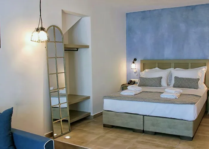 Theros & Apart-hotel 4*